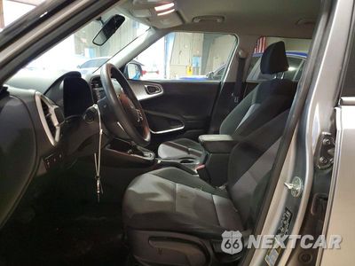 Zdjęcie 7 z 13 samochodu: 2022 KIA SOUL VIN:KNDJ23AU6N7825783 - miniatura