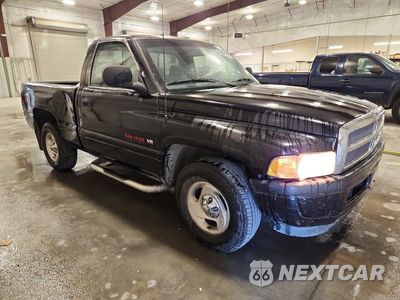 Czwarte zdjęcie samochodu z boku: 1998 DODGE RAM 1500 VIN:1B7HC16Y7WS535112 - miniatura