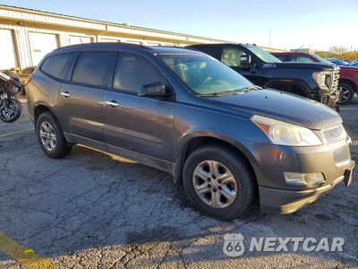 Czwarte zdjęcie samochodu z boku: 2012 CHEVROLET TRAVERSE LS VIN:1GNKRFED7CJ412564 - miniatura