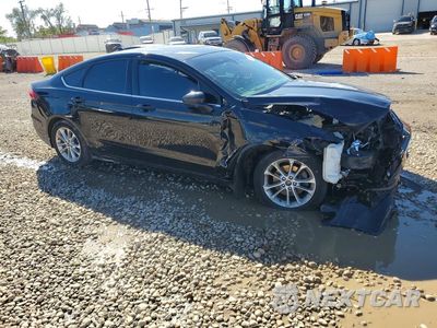 Czwarte zdjęcie samochodu z boku: 2019 FORD FUSION SE VIN:3FA6P0HD1KR279772 - miniatura