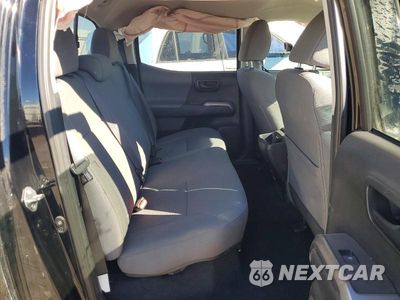 Zdjęcie 11 z 14 samochodu: 2017 TOYOTA TACOMA VIN:5TFAZ5CN9HX047738 - miniatura