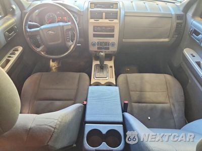 Zdjęcie 8 z 13 samochodu: 2012 FORD ESCAPE XLT VIN:1FMCU9DG6CKC73090 - miniatura