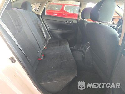 Zdjęcie 10 z 12 samochodu: 2016 NISSAN SENTRA S VIN:3N1AB7AP5GY268984 - miniatura