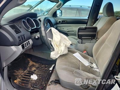 Zdjęcie 7 z 12 samochodu: 2009 TOYOTA TACOMA DOUBLE CAB LONG BED VIN:3TMMU52N89M015125 - miniatura