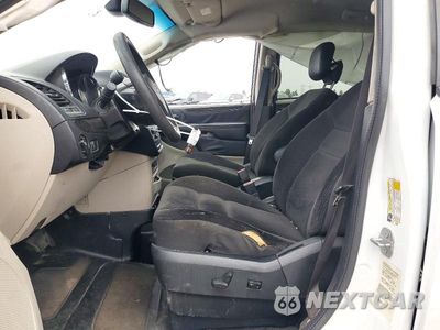 Zdjęcie 7 z 12 samochodu: 2019 DODGE GRAND CARAVAN SE VIN:2C7WDGBG6KR792586 - miniatura