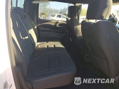 Zdjęcie 10 z 12 samochodu: 2025 RAM 1500 TRADESMAN VIN:1C6RREGP3SN611912 - miniatura