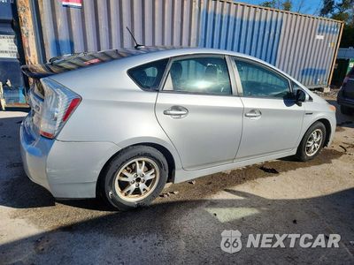 Trzecie zdjęcie samochodu z tyłu: 2011 TOYOTA PRIUS FOUR VIN:JTDKN3DU9B5290687 - miniatura