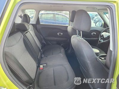 Zdjęcie 10 z 13 samochodu: 2017 KIA SOUL + VIN:KNDJP3A59H7887693 - miniatura