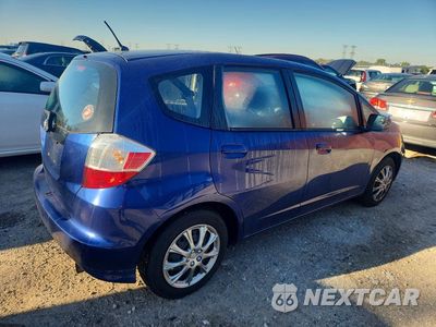 Trzecie zdjęcie samochodu z tyłu: 2013 HONDA FIT VIN:JHMGE8H35DC020731 - miniatura