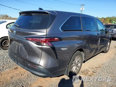 Trzecie zdjęcie samochodu z tyłu: 2021 TOYOTA SIENNA LE VIN:5TDKRKEC1MS014991 - miniatura