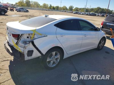 Trzecie zdjęcie samochodu z tyłu: 2016 HYUNDAI ELANTRA VALUE EDITION VIN:5NPDH4AE3GH668397 - miniatura