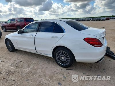 Drugie zdjęcie samochodu z przodu: 2015 MERCEDES-BENZ C 300 4MATIC VIN:55SWF4KB2FU011685 - miniatura