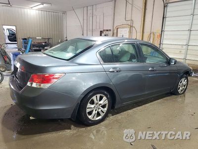 Trzecie zdjęcie samochodu z tyłu: 2010 HONDA ACCORD LXP VIN:1HGCP2F44AA002698 - miniatura