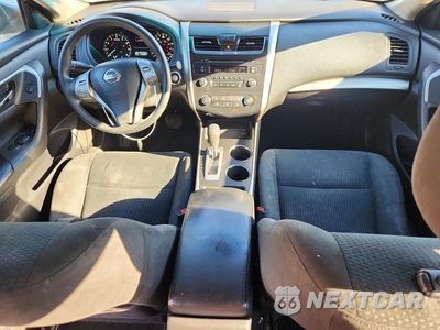 Zdjęcie 8 z 12 samochodu: 2015 NISSAN ALTIMA 2.5 S VIN:1N4AL3APXFC429247 - miniatura