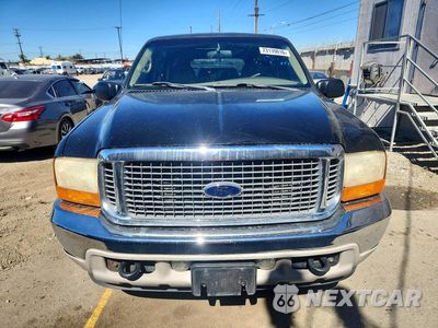Piąte zdjęcie samochodu w środku: 2001 FORD EXCURSION LIMITED VIN:1FMNU42S91EA00398 - miniatura