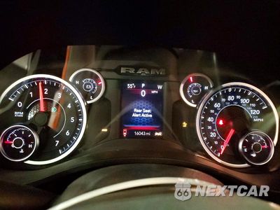 Zdjęcie 9 z 12 samochodu: 2025 RAM 1500 BIG HORN/LONE STAR VIN:1C6RRFFG0SN243843 - miniatura