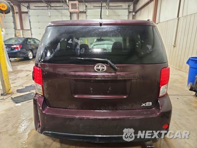 Zdjęcie 6 z 13 samochodu: 2013 SCION XB BASE VIN:JTLZE4FE1DJ038117 - miniatura