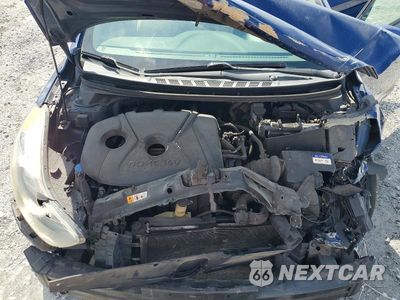 Zdjęcie 11 z 13 samochodu: 2013 HYUNDAI ELANTRA GLS VIN:KMHDH4AEXDU747420 - miniatura