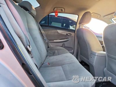 Zdjęcie 10 z 13 samochodu: 2011 TOYOTA COROLLA LE VIN:2T1BU4EE3BC587876 - miniatura