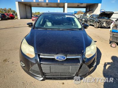 Piąte zdjęcie samochodu w środku: 2013 FORD FOCUS SE VIN:1FADP3F25DL287109 - miniatura