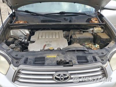 Zdjęcie 12 z 13 samochodu: 2010 TOYOTA HIGHLANDER BASE VIN:5TDBK3EH4AS016493 - miniatura