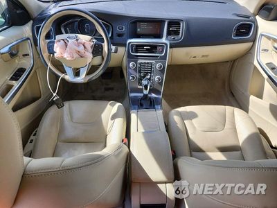 Zdjęcie 8 z 12 samochodu: 2015 VOLVO S60 PREMIER VIN:YV126MFK9F1349436 - miniatura