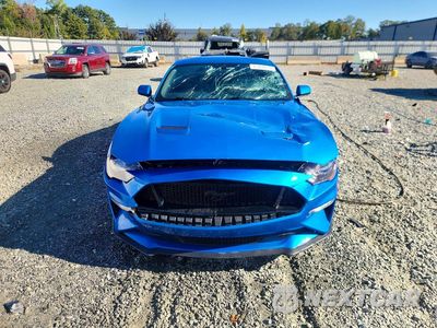 Piąte zdjęcie samochodu w środku: 2019 FORD MUSTANG VIN:1FA6P8TH0K5178167 - miniatura