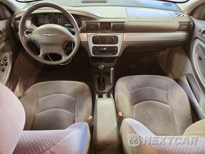 Zdjęcie 8 z 12 samochodu: 2006 CHRYSLER SEBRING TOURING VIN:1C3EL56RX6N132022 - miniatura