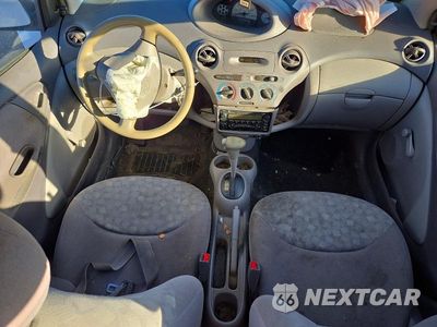 Zdjęcie 8 z 12 samochodu: 2001 TOYOTA ECHO BASE VIN:JTDBT123210114502 - miniatura