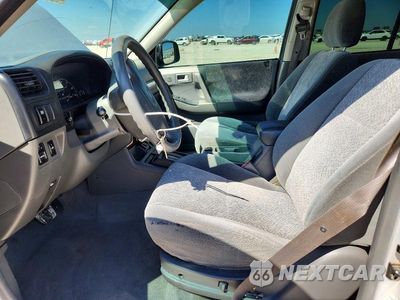 Zdjęcie 7 z 12 samochodu: 2002 ISUZU RODEO S VIN:4S2CK58WX24316552 - miniatura