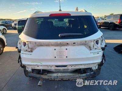 Zdjęcie 6 z 14 samochodu: 2017 FORD ESCAPE TITANIUM VIN:1FMCU9J92HUD21296 - miniatura