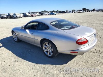 Drugie zdjęcie samochodu z przodu: 2000 JAGUAR XK8 VIN:SAJJA41C1YNA00836 - miniatura