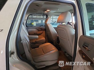 Zdjęcie 11 z 13 samochodu: 2009 CHEVROLET TAHOE K1500 LTZ VIN:1GNFK33009R217050 - miniatura