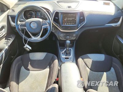 Zdjęcie 8 z 13 samochodu: 2014 JEEP CHEROKEE LATITUDE VIN:1C4PJLCB4EW126425 - miniatura