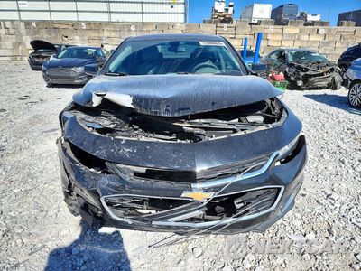 Piąte zdjęcie samochodu w środku: 2017 CHEVROLET MALIBU LT VIN:1G1ZE5ST3HF136573 - miniatura