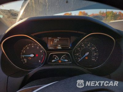 Zdjęcie 9 z 12 samochodu: 2015 FORD FOCUS SE VIN:1FADP3F22FL227288 - miniatura