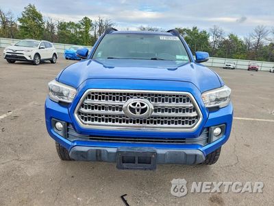 Piąte zdjęcie samochodu w środku: 2017 TOYOTA TACOMA TRD OFF-ROAD VIN:3TMCZ5AN4HM063797 - miniatura