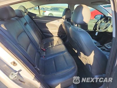 Zdjęcie 10 z 13 samochodu: 2017 HYUNDAI ELANTRA LIMITED VIN:5NPD84LF4HH009543 - miniatura