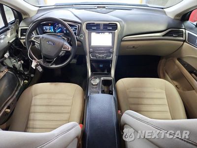 Zdjęcie 8 z 13 samochodu: 2019 FORD FUSION SE VIN:3FA6P0LU3KR206779 - miniatura