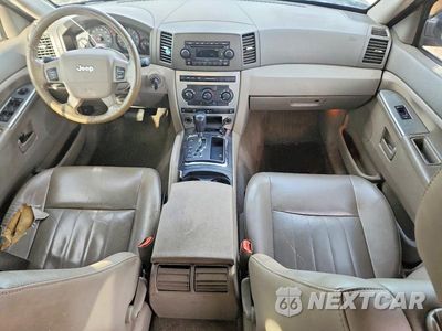 Zdjęcie 8 z 12 samochodu: 2006 JEEP GRAND CHEROKEE LAREDO VIN:1J4GR48K76C120896 - miniatura
