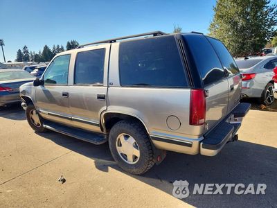 Drugie zdjęcie samochodu z przodu: 1999 CHEVROLET TAHOE K1500 VIN:1GNEK13R9XJ504722 - miniatura