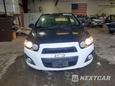 Piąte zdjęcie samochodu w środku: 2013 CHEVROLET SONIC LTZ VIN:1G1JE5SH8D4138740 - miniatura
