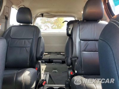 Zdjęcie 10 z 13 samochodu: 2017 TOYOTA SIENNA SE VIN:5TDXZ3DC7HS802242 - miniatura