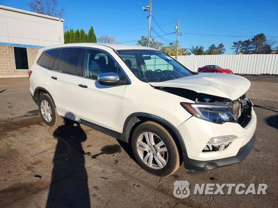 Czwarte zdjęcie samochodu z boku: 2017 HONDA PILOT LX VIN:5FNYF6H19HB080431 - miniatura