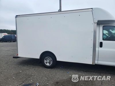 Zdjęcie 11 z 13 samochodu: 2018 CHEVROLET EXPRESS DELIVERY TRUCK VIN:1GB0GRFG3J1309093 - miniatura