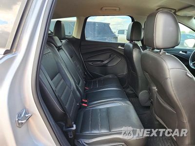 Zdjęcie 10 z 12 samochodu: 2017 FORD ESCAPE SE VIN:1FMCU9G9XHUE71793 - miniatura