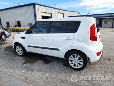 Drugie zdjęcie samochodu z przodu: 2013 KIA SOUL + VIN:KNDJT2A65D7585648 - miniatura