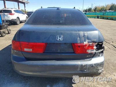 Zdjęcie 6 z 12 samochodu: 2005 HONDA ACCORD EX VIN:1HGCM56805A129239 - miniatura