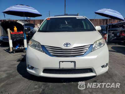 Piąte zdjęcie samochodu w środku: 2011 TOYOTA SIENNA LIMITED 7-PASSENGER VIN:5TDYK3DC0BS092486 - miniatura