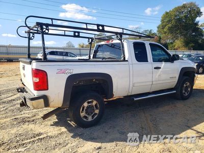 Trzecie zdjęcie samochodu z tyłu: 2013 CHEVROLET SILVERADO K2500 HEAVY DUTY LT VIN:1GC2KXCG4DZ313865 - miniatura